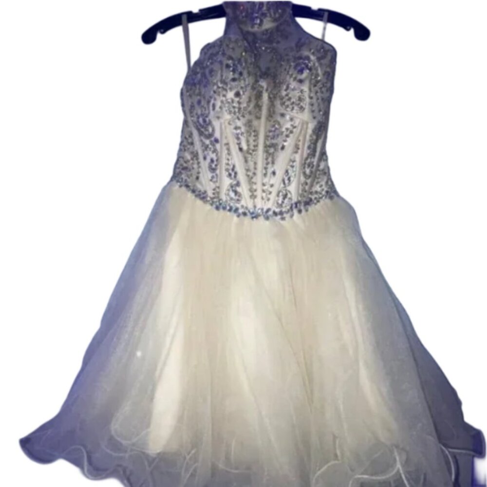 Oyisha Formal Dress – Size 4